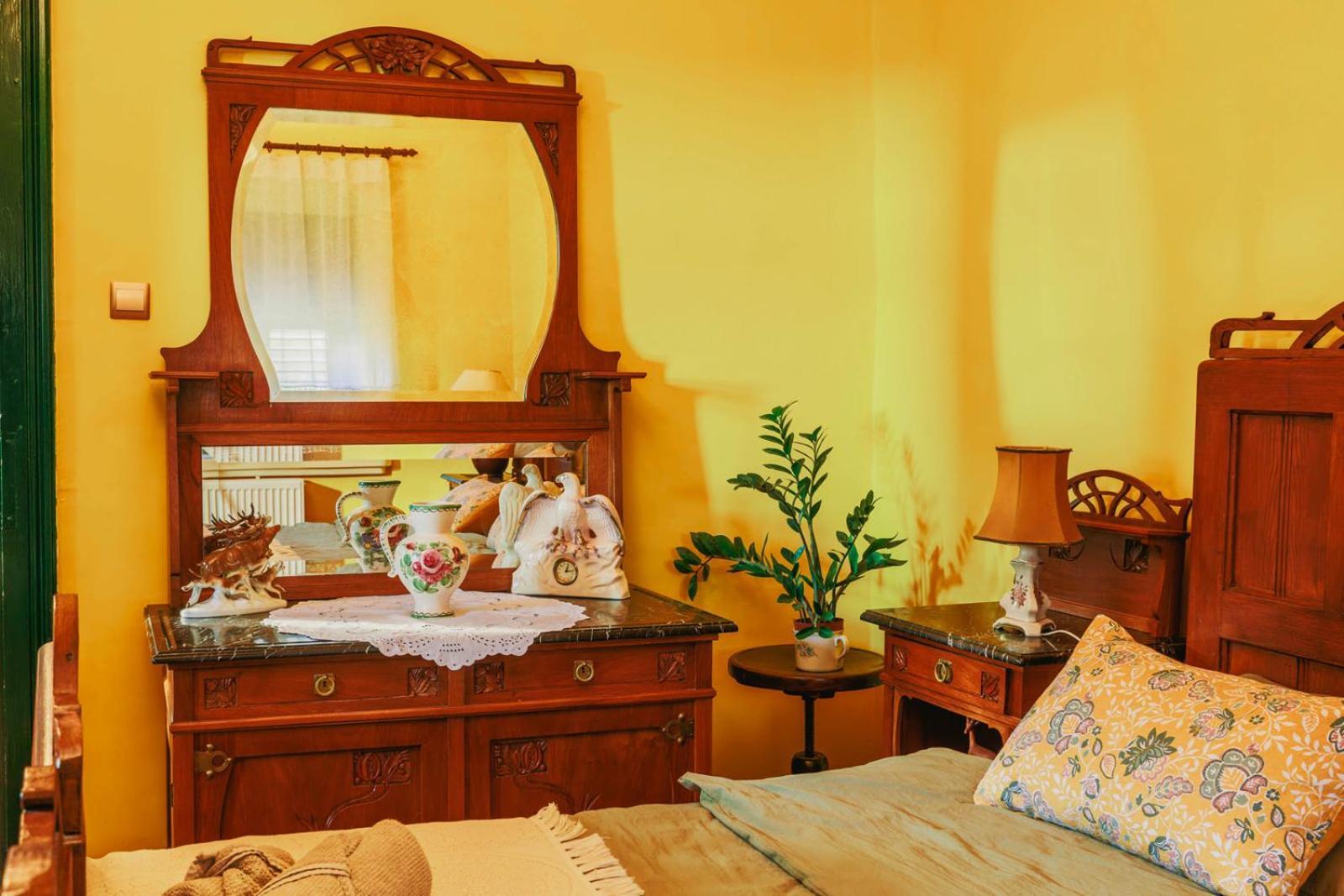 Tradicionalna Kuca Biljkinog Oca Villa Lug Luaran gambar